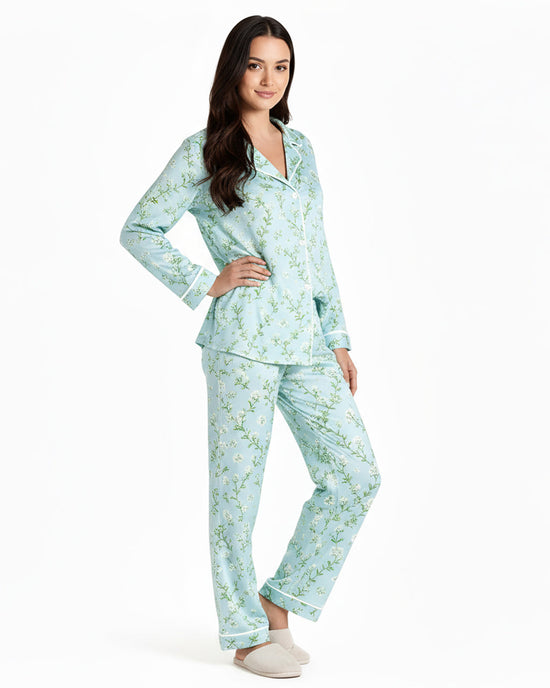 All-Over Floral Print Long Sleeve Pajama Set OMFORT