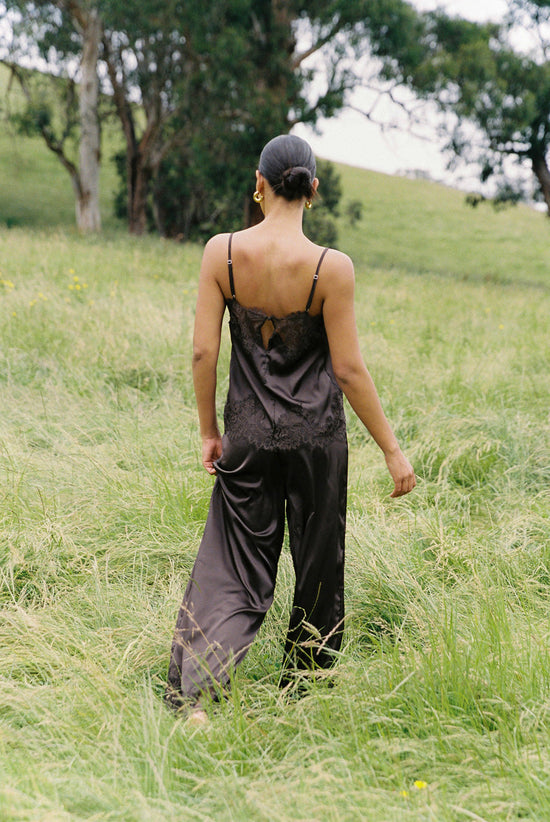 Olivia Pant Set Espresso OMFORT