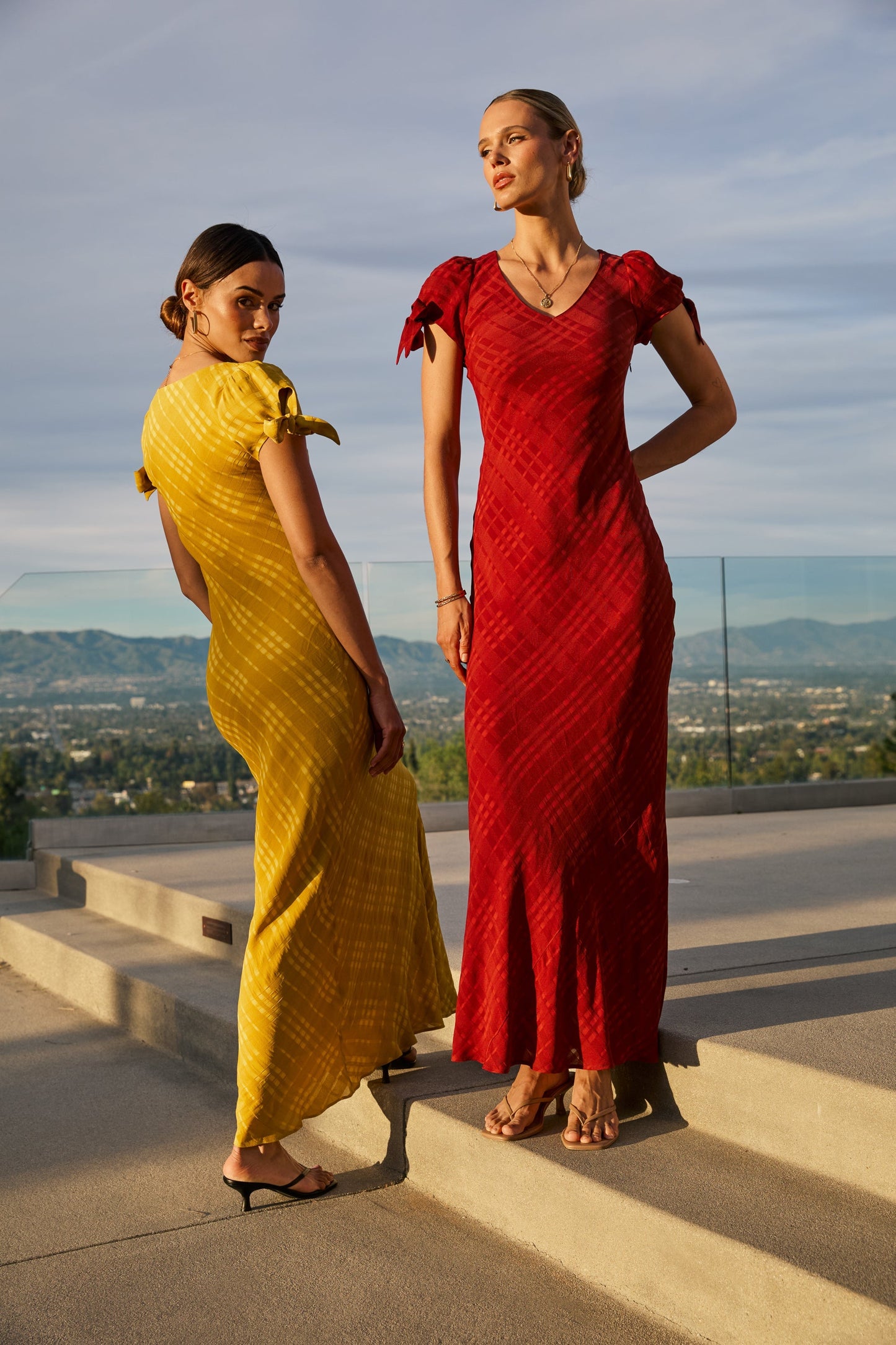 Kimmie Maxi Dress in Red-Brown OMFORT