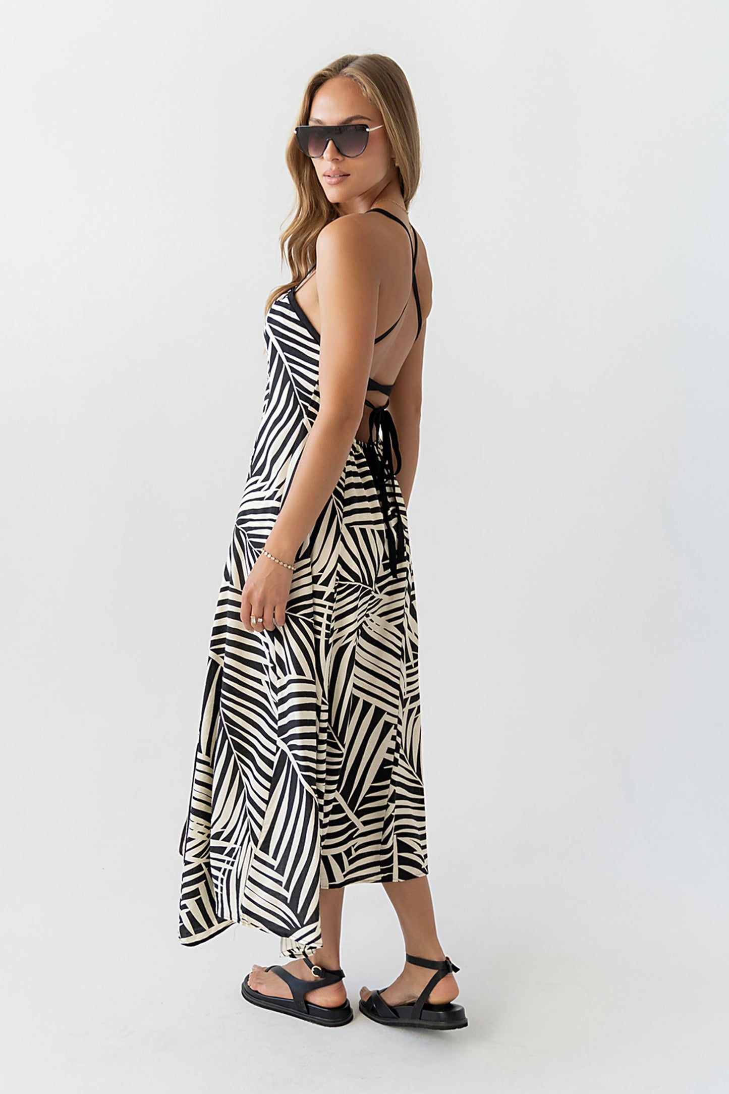 Zoelle Halter Neck Midi Dress OMFORT