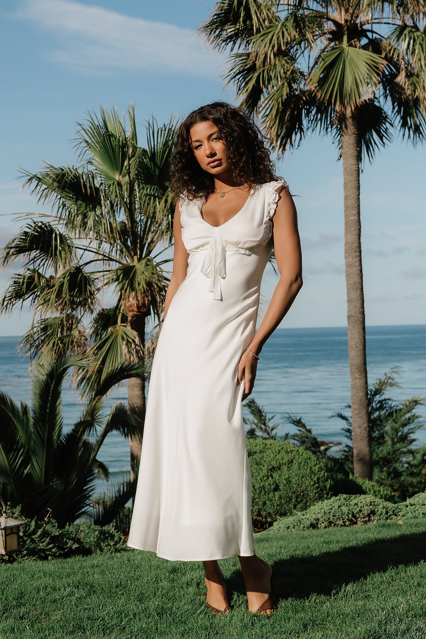 Tracey Maxi Dress in White OMFORT