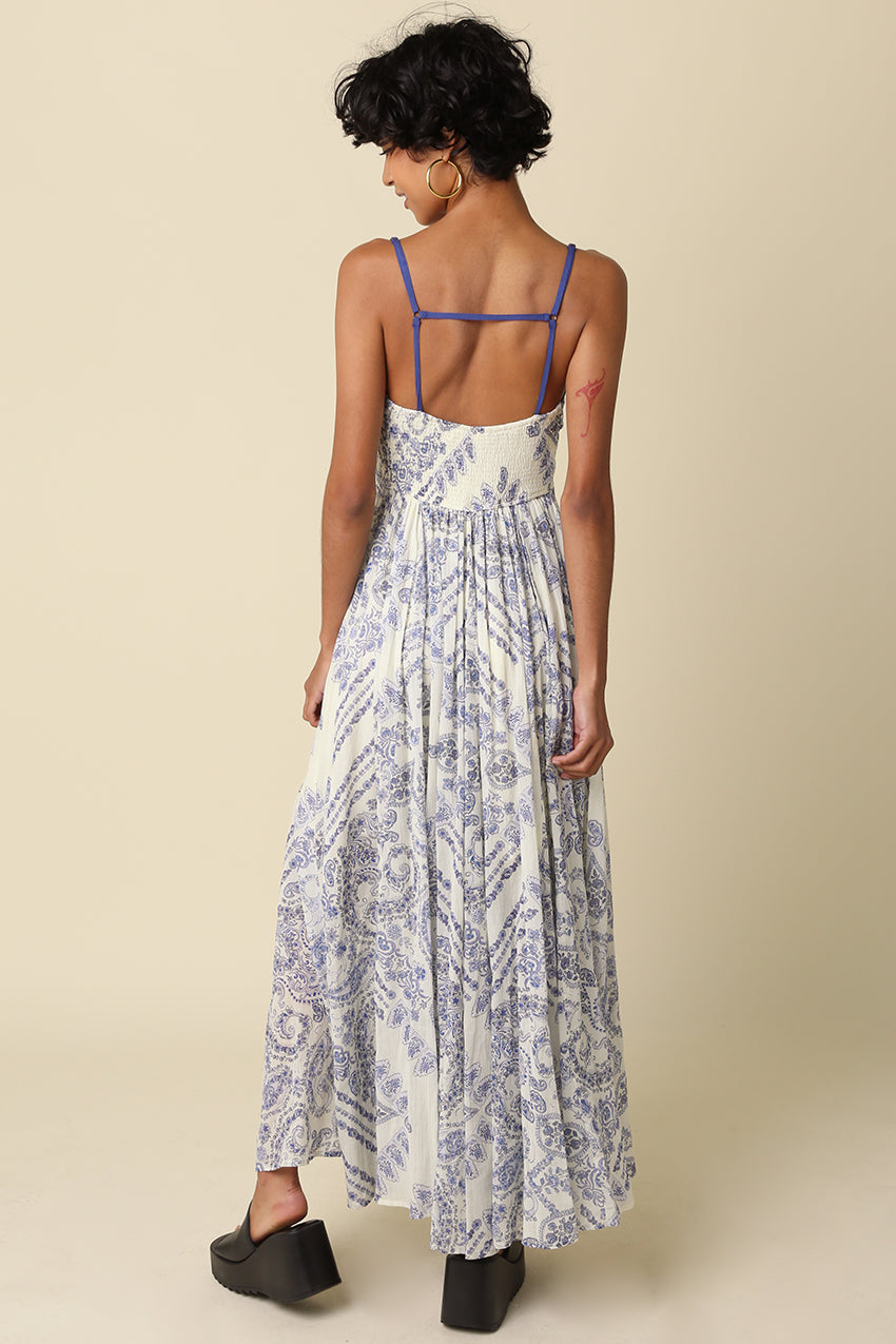 Paisley Print Maxi Dress OMFORT