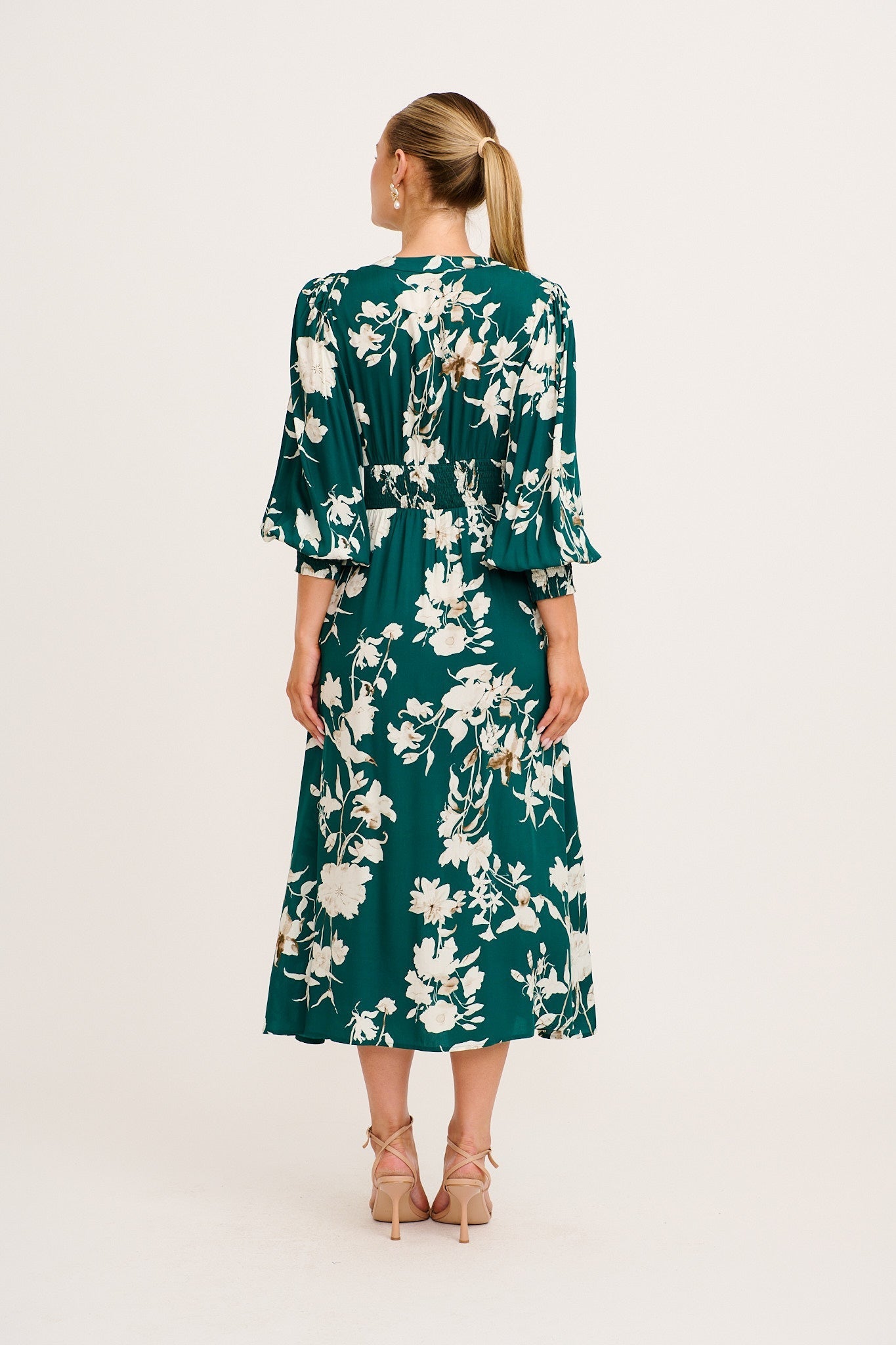 Golden Bloom Maxi Dress in Emerald Print OMFORT