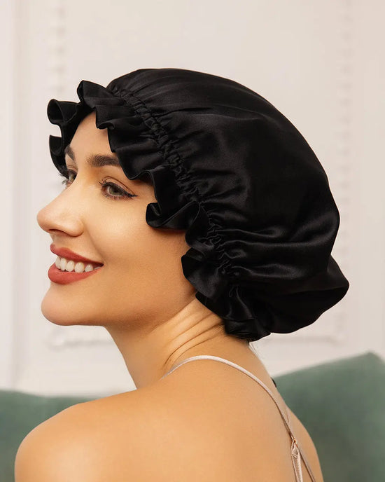 Double Layer Bonnet with Ribbon OMFORT