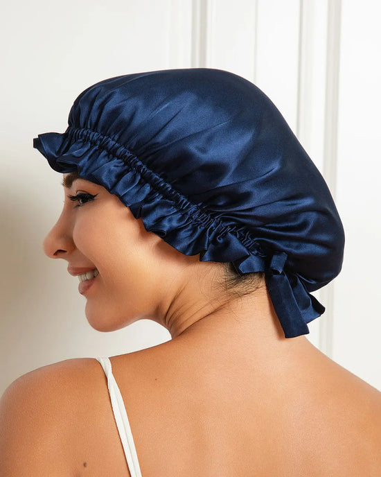 Double Layer Bonnet with Ribbon OMFORT