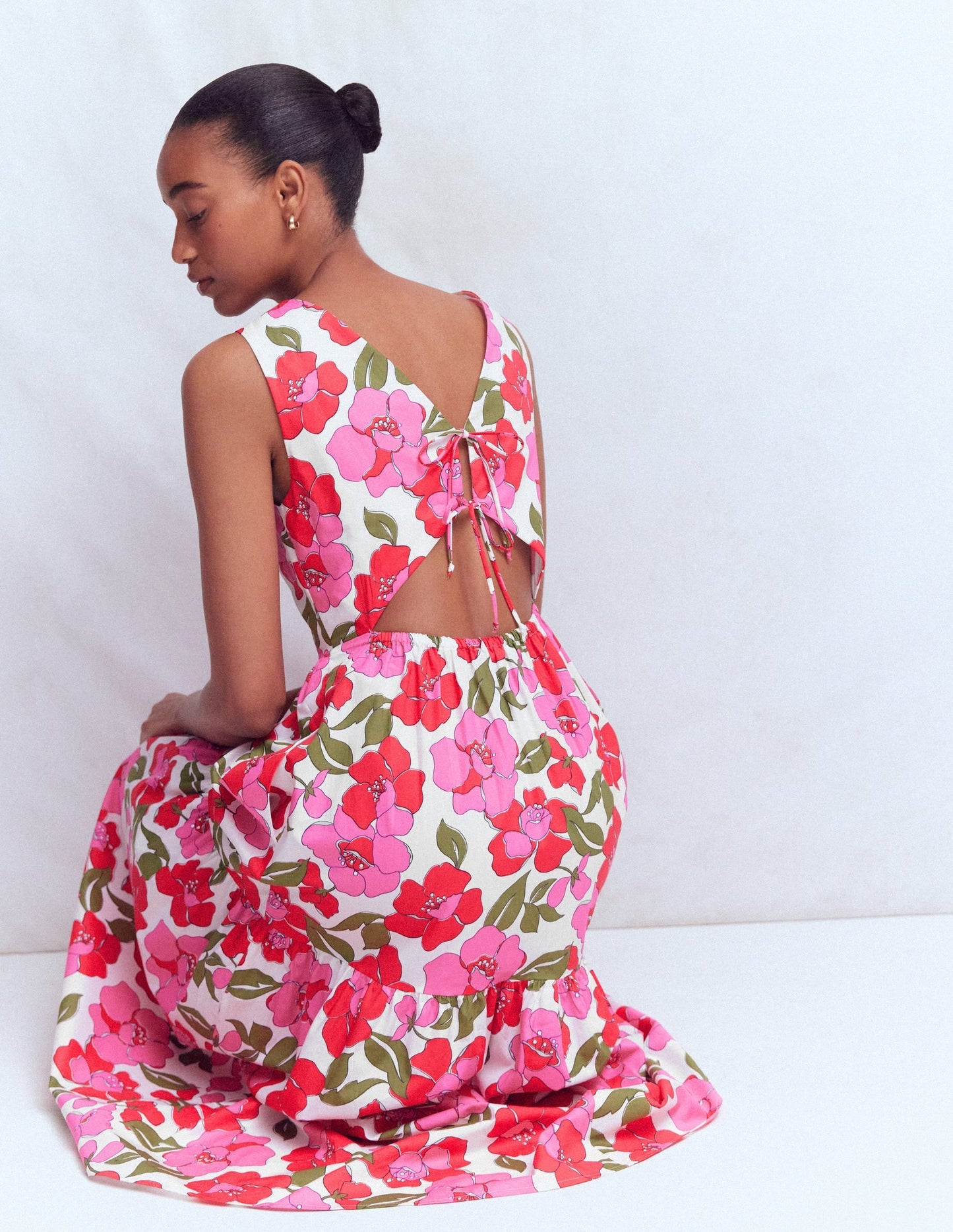 Sleeveless Poplin Dress-Pink Radiant Bloom OMFORT