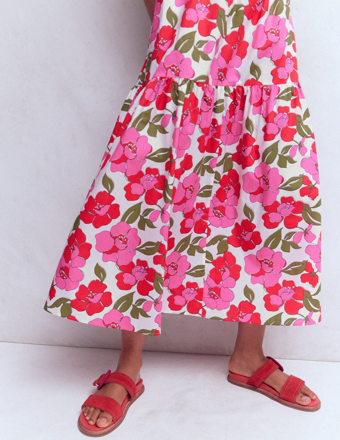 Sleeveless Poplin Dress-Pink Radiant Bloom OMFORT