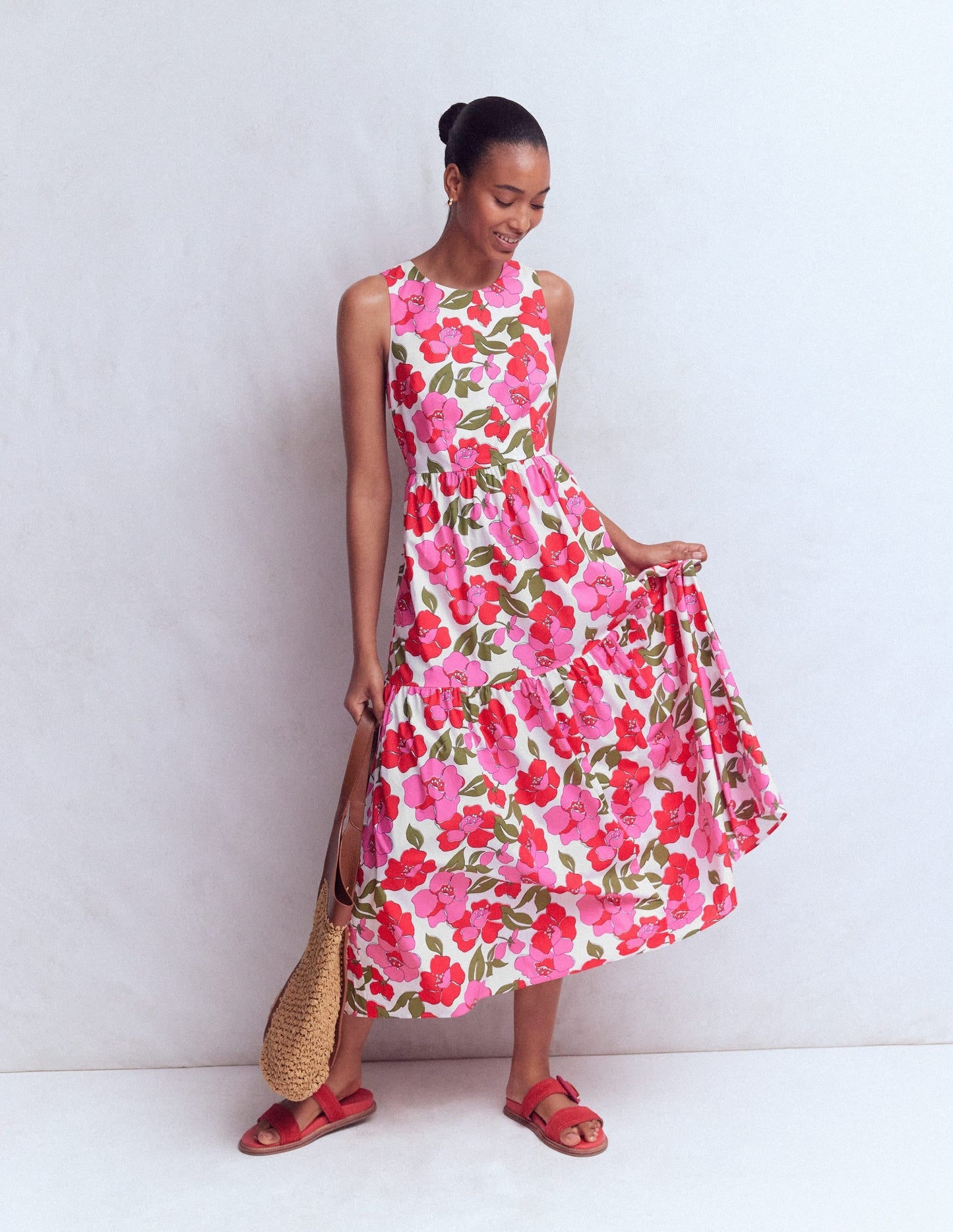 Sleeveless Poplin Dress-Pink Radiant Bloom OMFORT