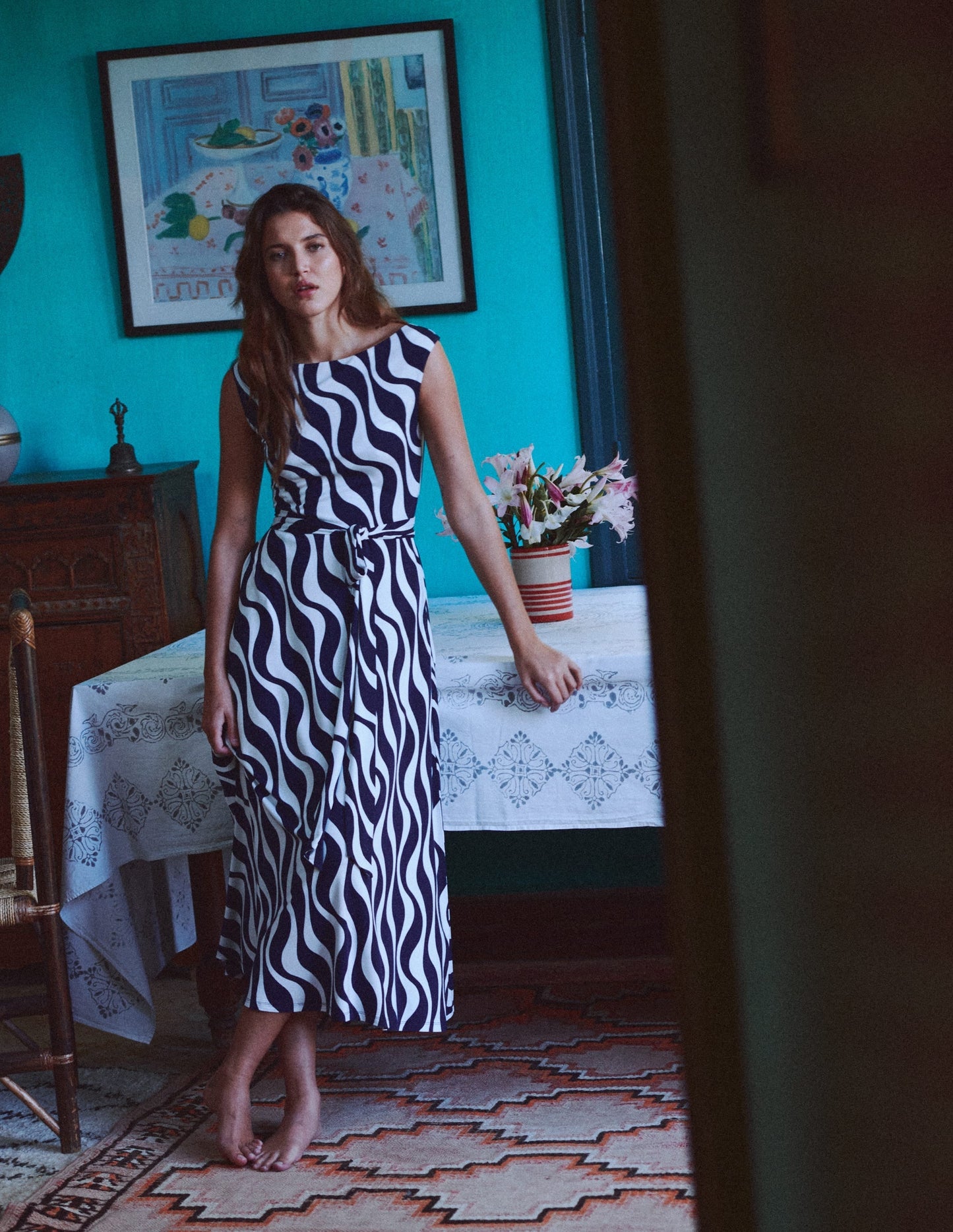 Tamsin Jersey Midi Dress-French Navy, Rhythmic Wave OMFORT