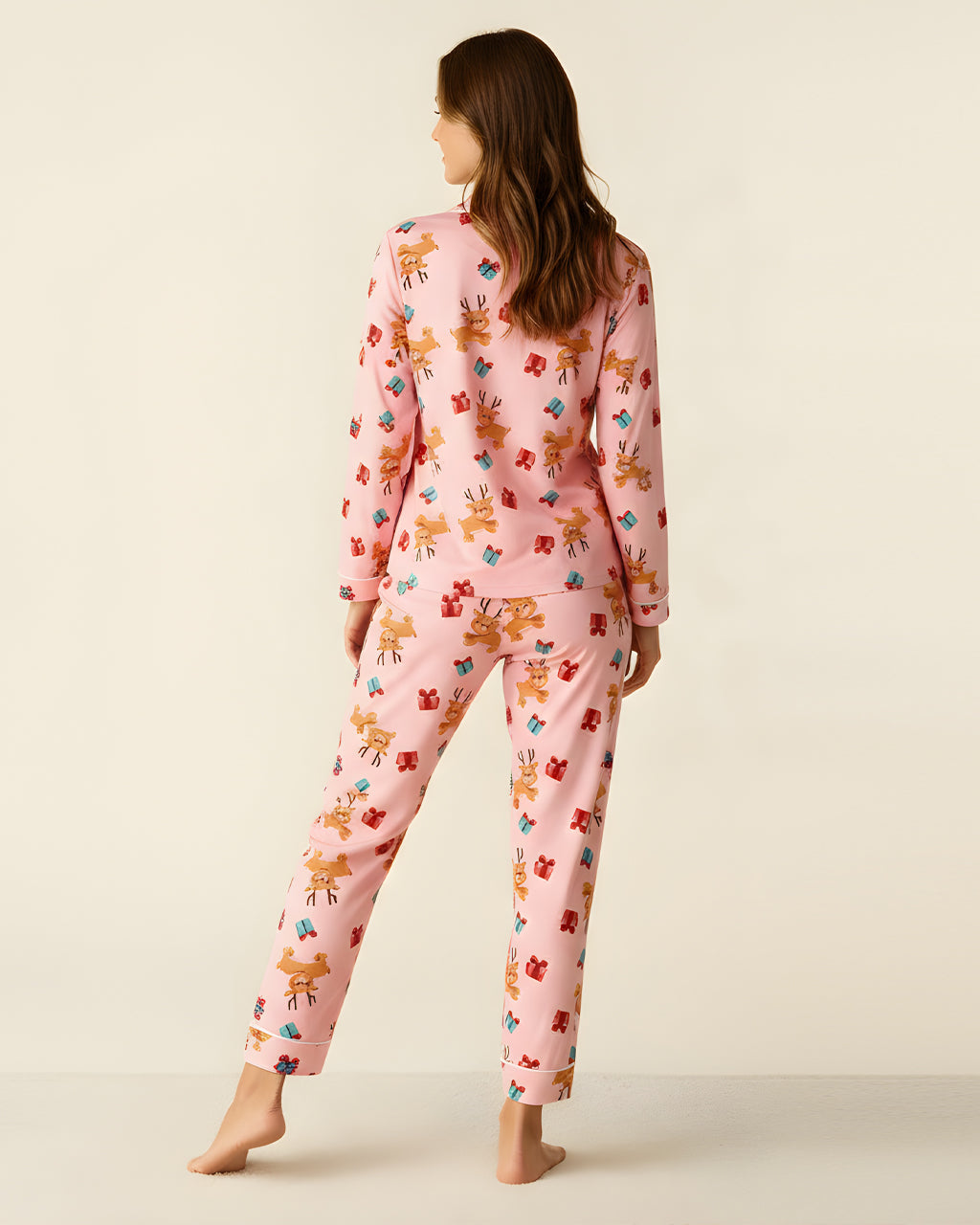Christmas Reindeer Gift Box Print Pajama Set OMFORT