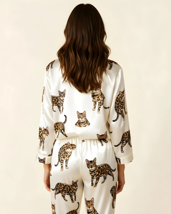 Bengal Cat Pattern Satin Pajama Set OMFORT
