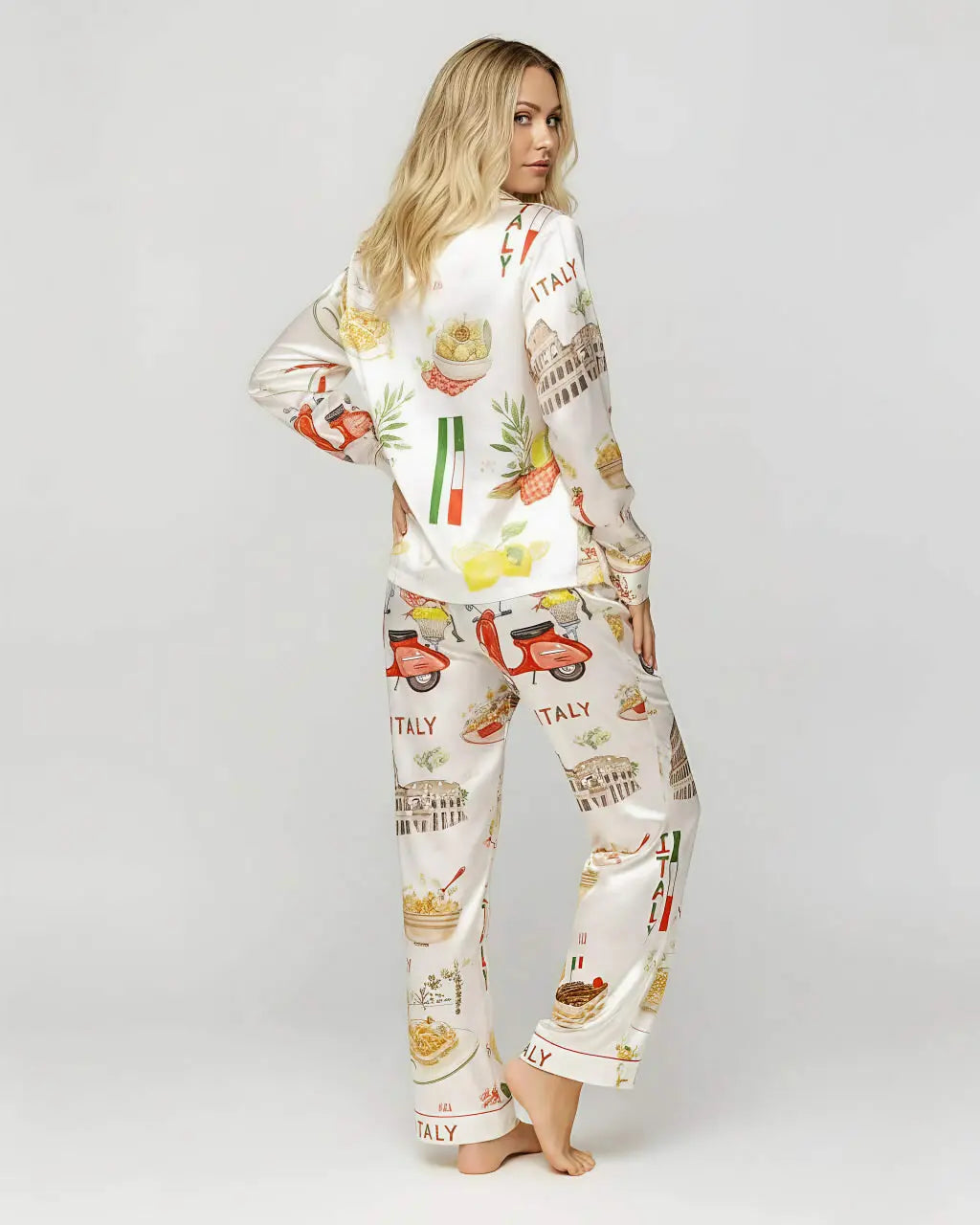 Italian Vacation Print Satin Pajama Set OMFORT