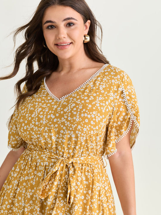 Floral Print V-Neck Petal Sleeve Midi Dress OMFORT