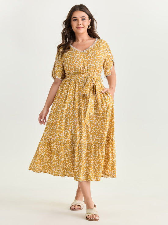 Floral Print V-Neck Petal Sleeve Midi Dress OMFORT