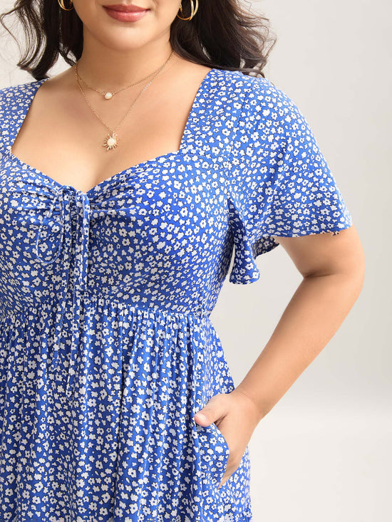 Ditsy Floral Sweetheart Drawstring Pocket Tiered Dress OMFORT
