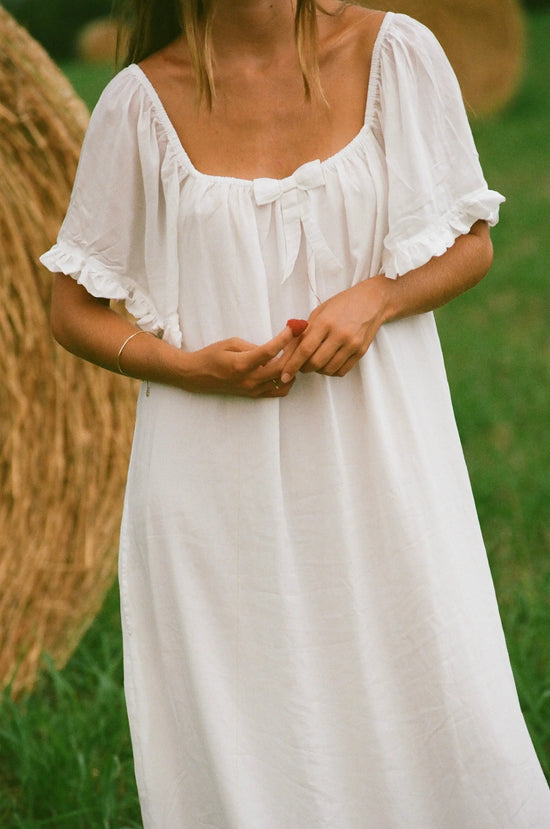 Betty Nightie - Long - Lyocell Batiste - Off White OMFORT