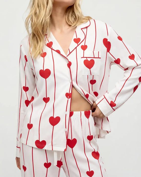 Wavy Heart Print Pajama Set OMFORT
