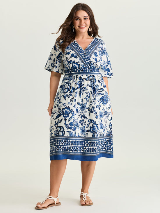 Floral Print Wrap-Neck Pocket Midi Dress OMFORT