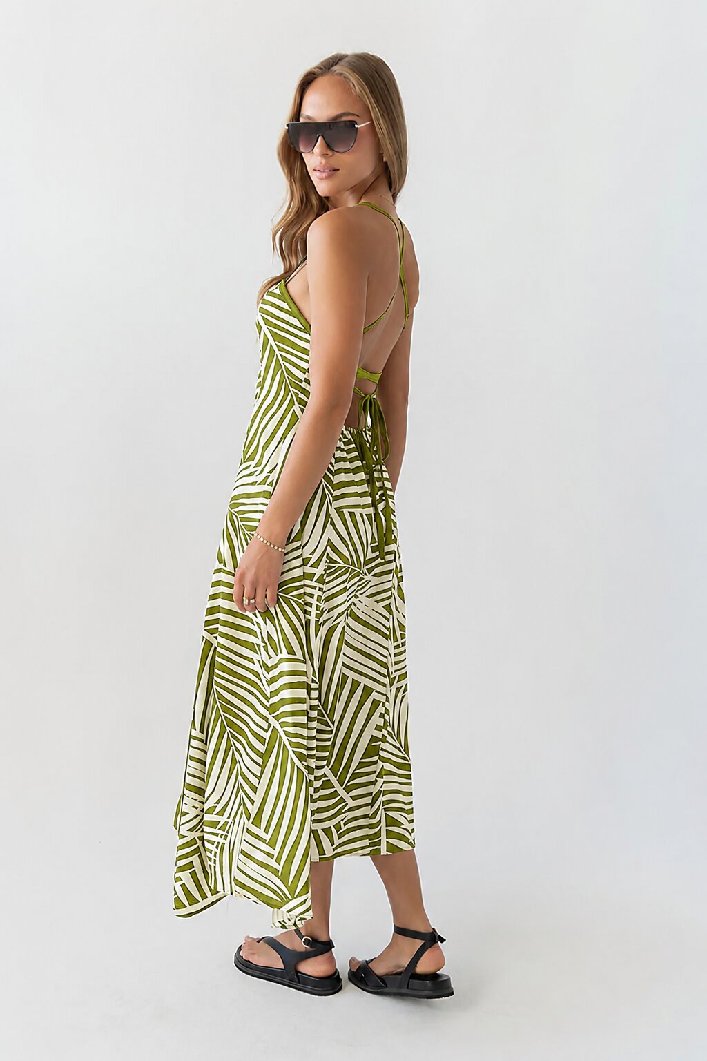 Zoelle Halter Neck Midi Dress OMFORT