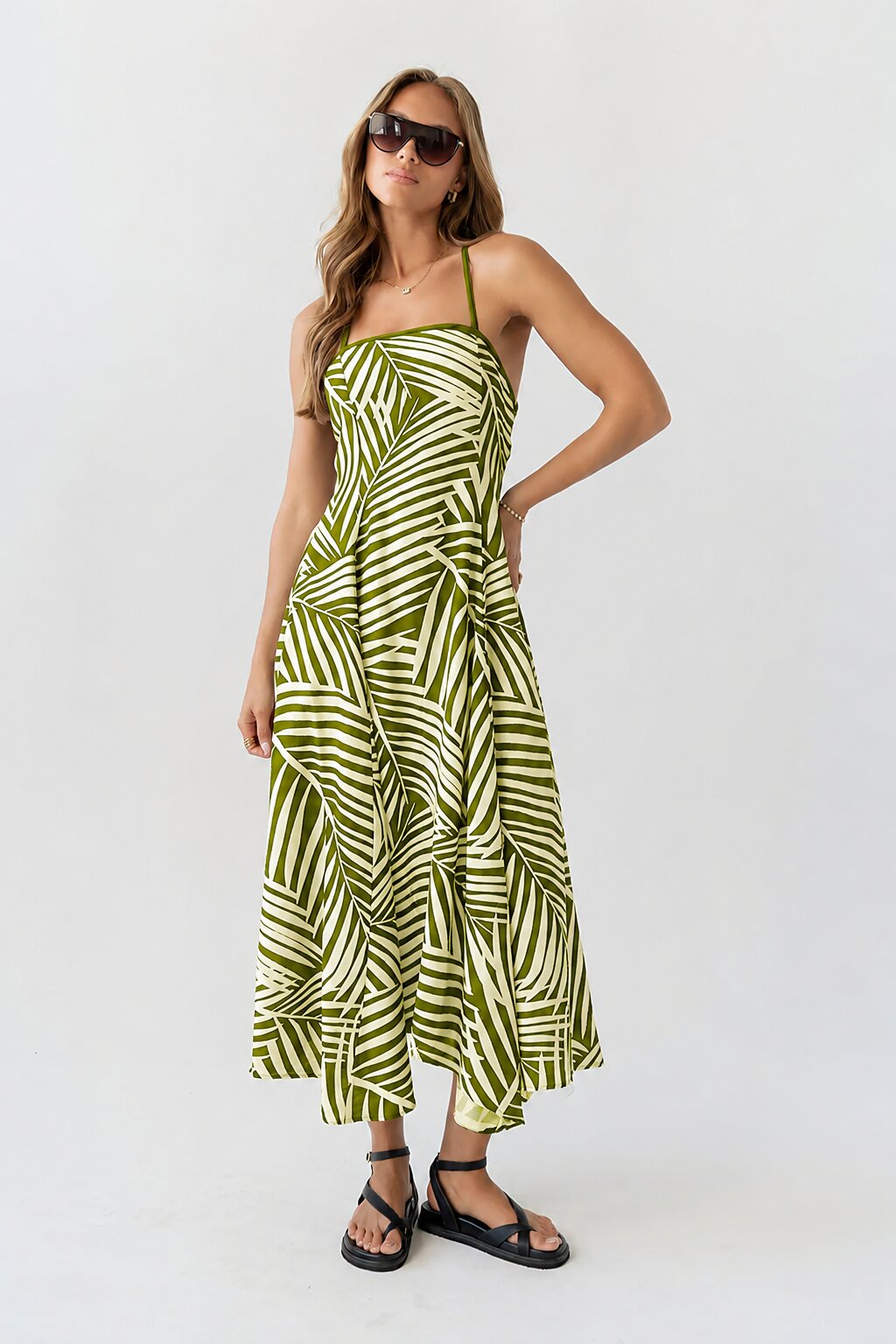 Zoelle Halter Neck Midi Dress OMFORT