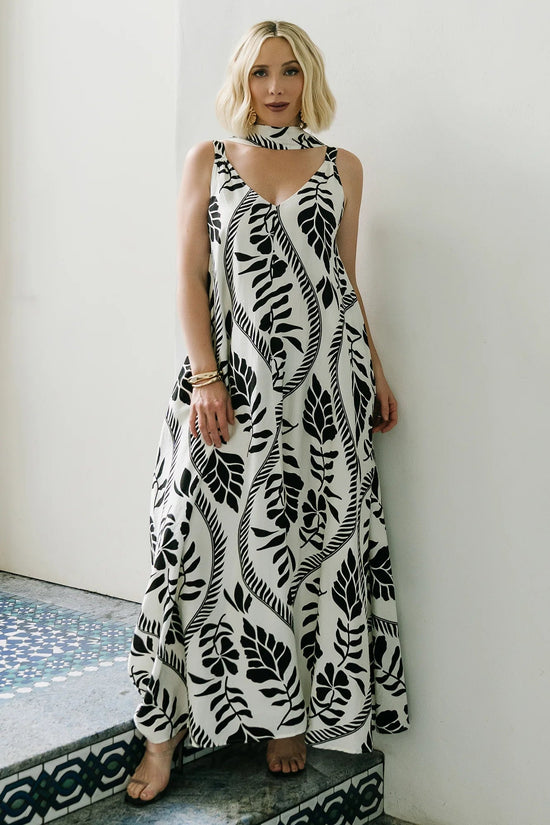 Sofía Maxi Dress OMFORT