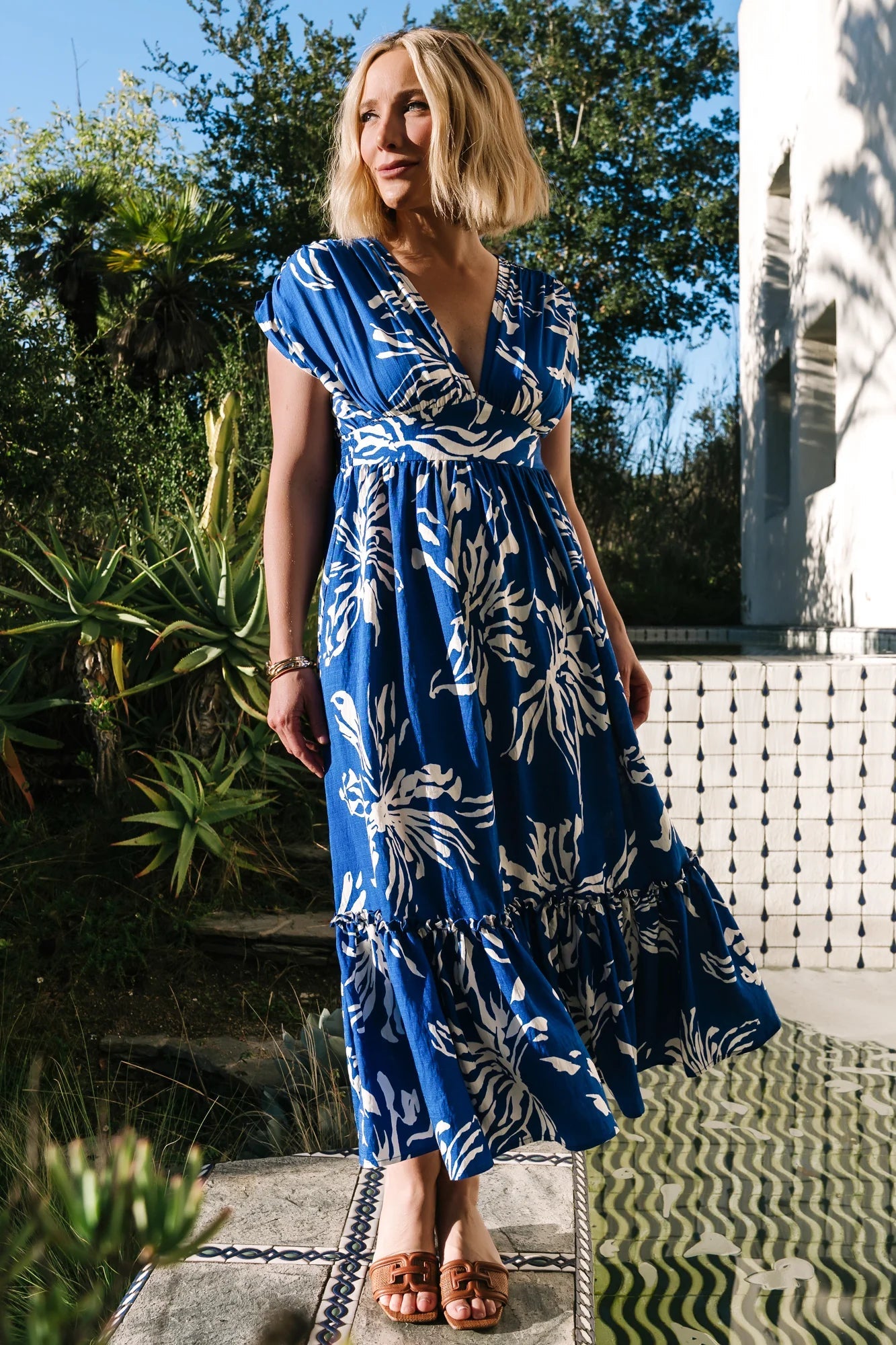 Rosa Midi Dress OMFORT