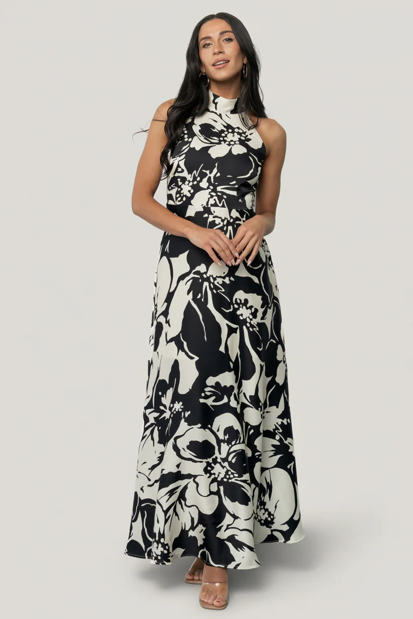 Melodía Halter Maxi Dress OMFORT