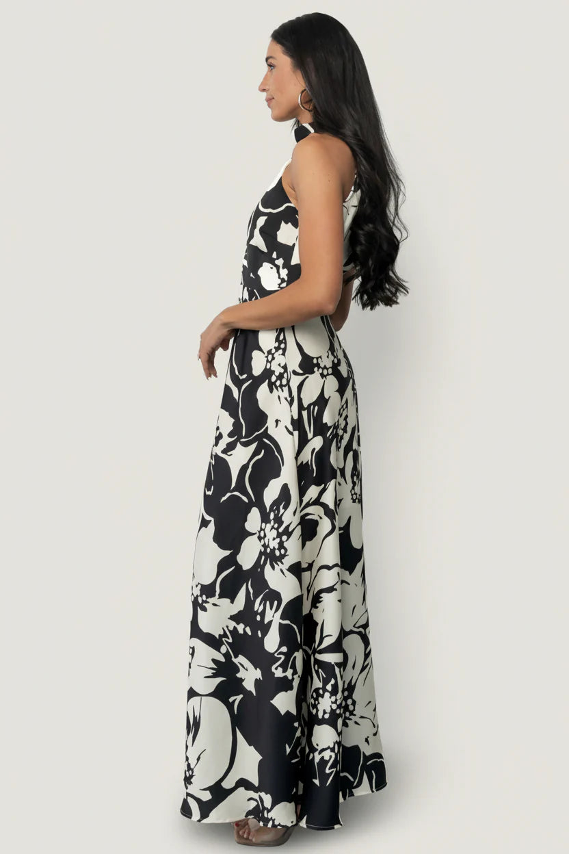 Melodía Halter Maxi Dress OMFORT