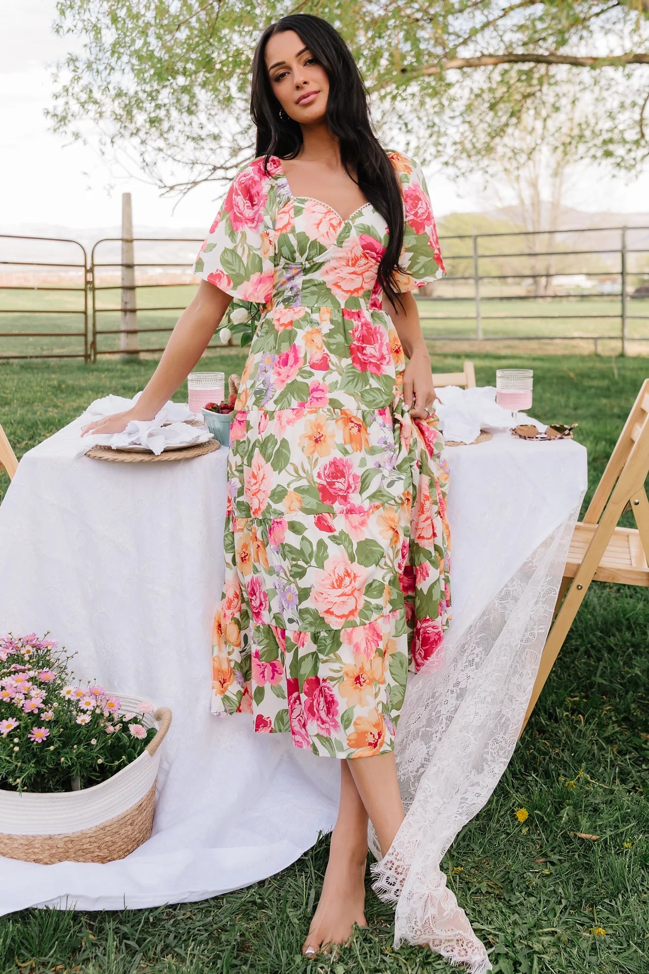 Paislee Midi Dress OMFORT