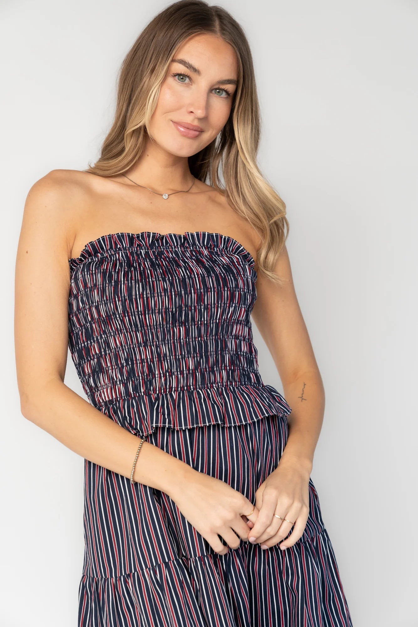 Madelyn Strapless Short Dress OMFORT