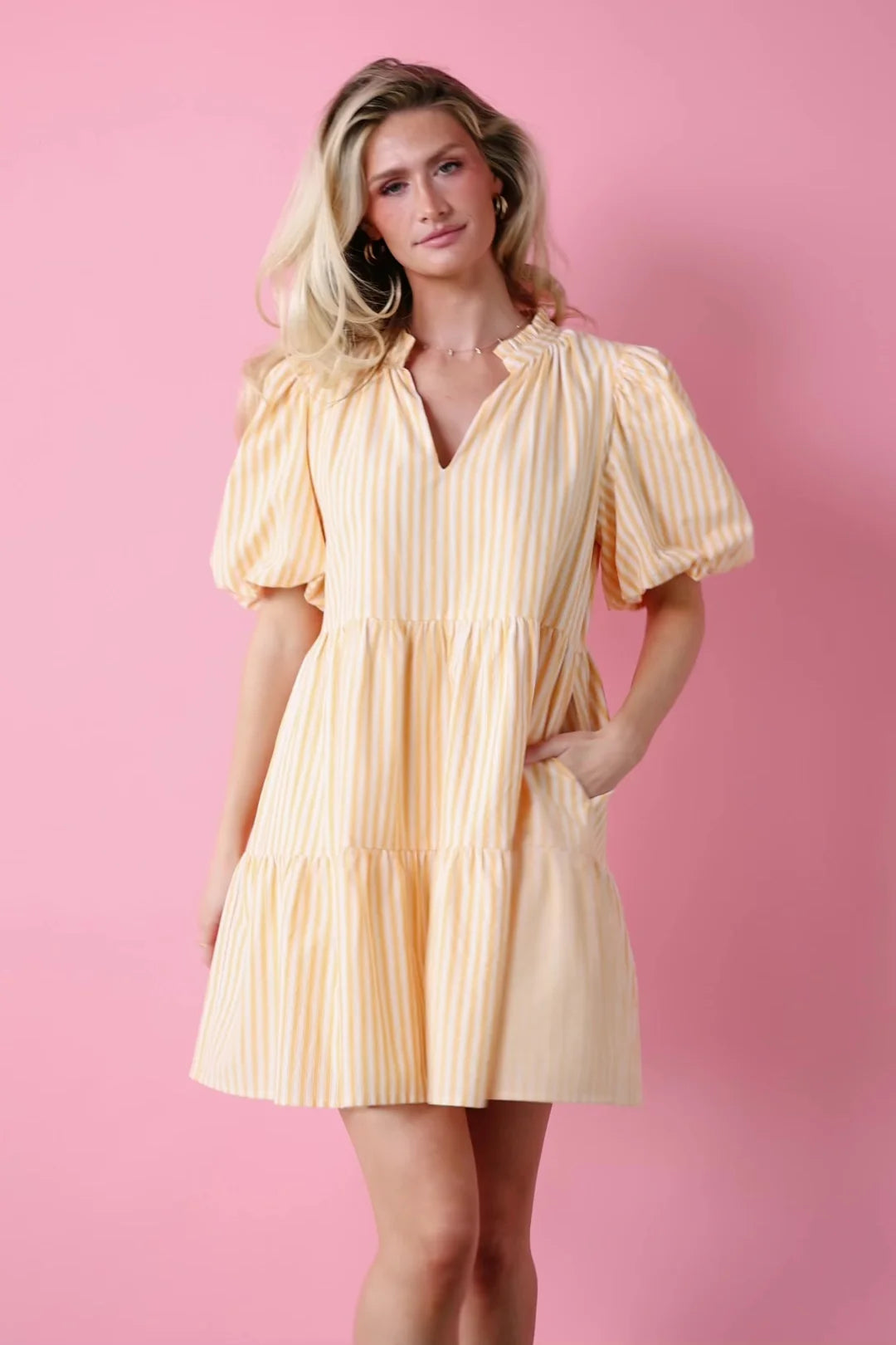 Sadie Short Dress OMFORT