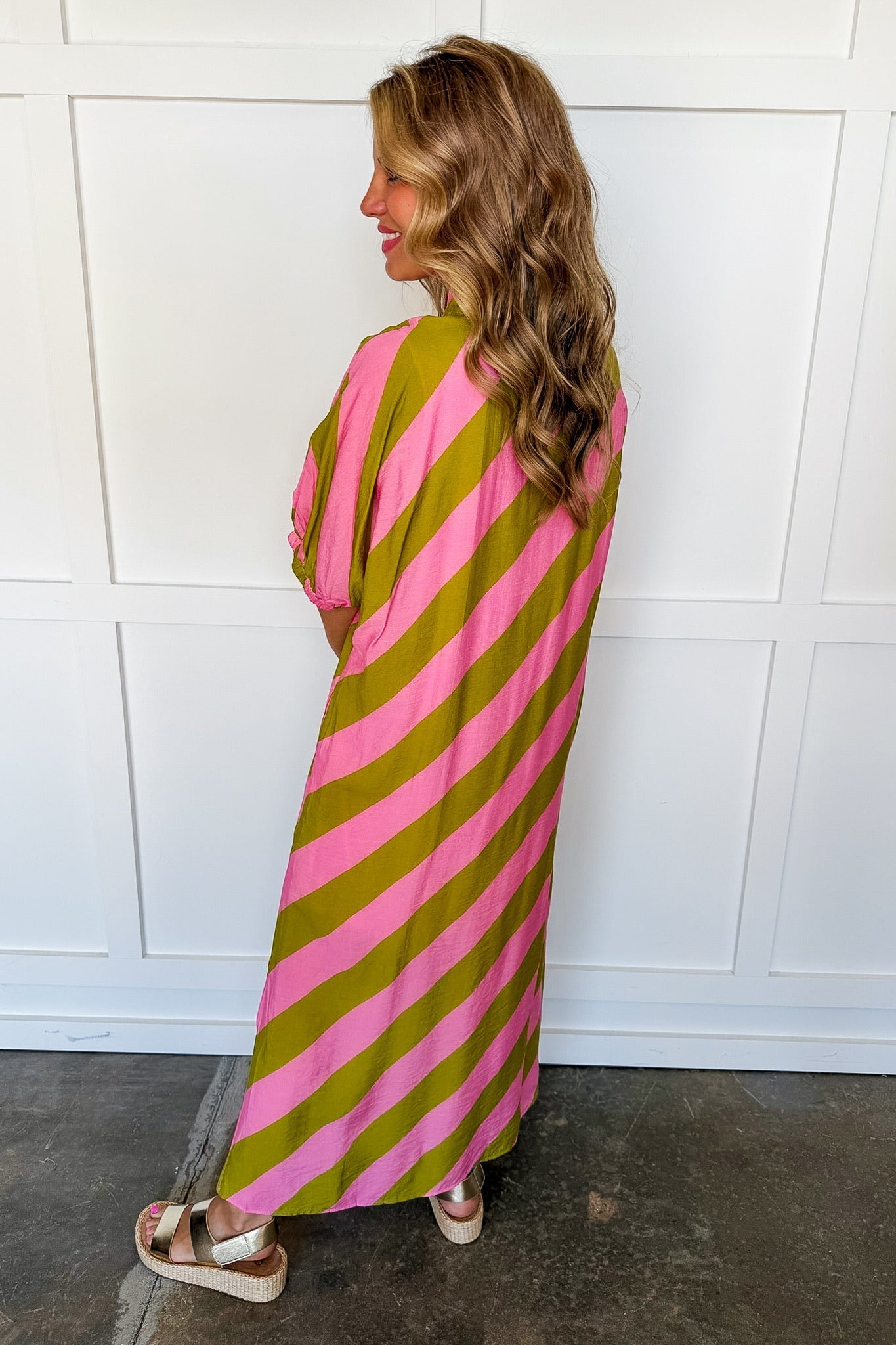 Neapolitan Dream Midi Dress OMFORT