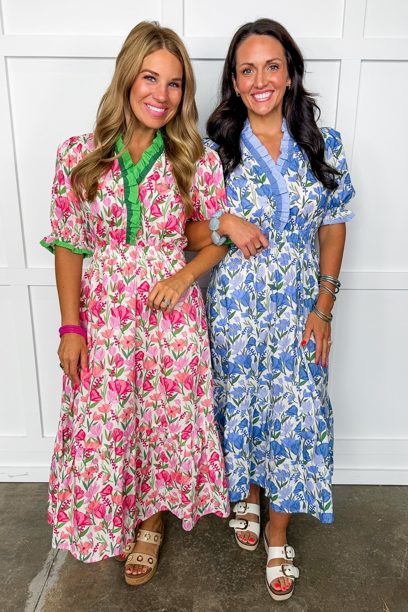 The Juliette Maxi Dress in Pink Mix Floral OMFORT