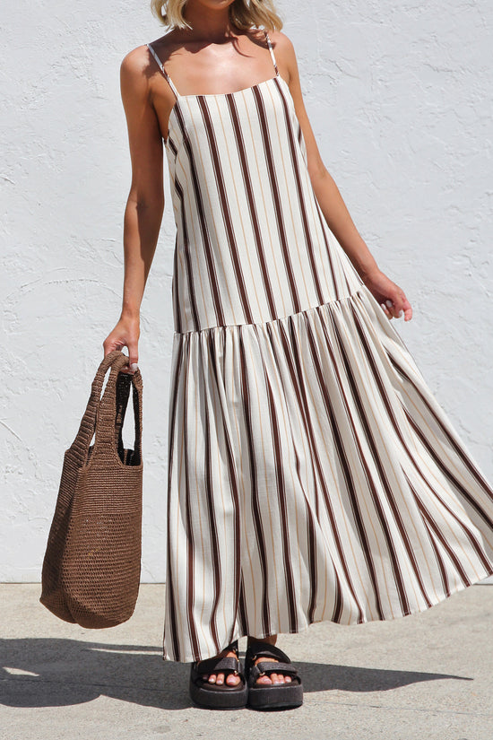 Line Motion Maxi Dress OMFORT