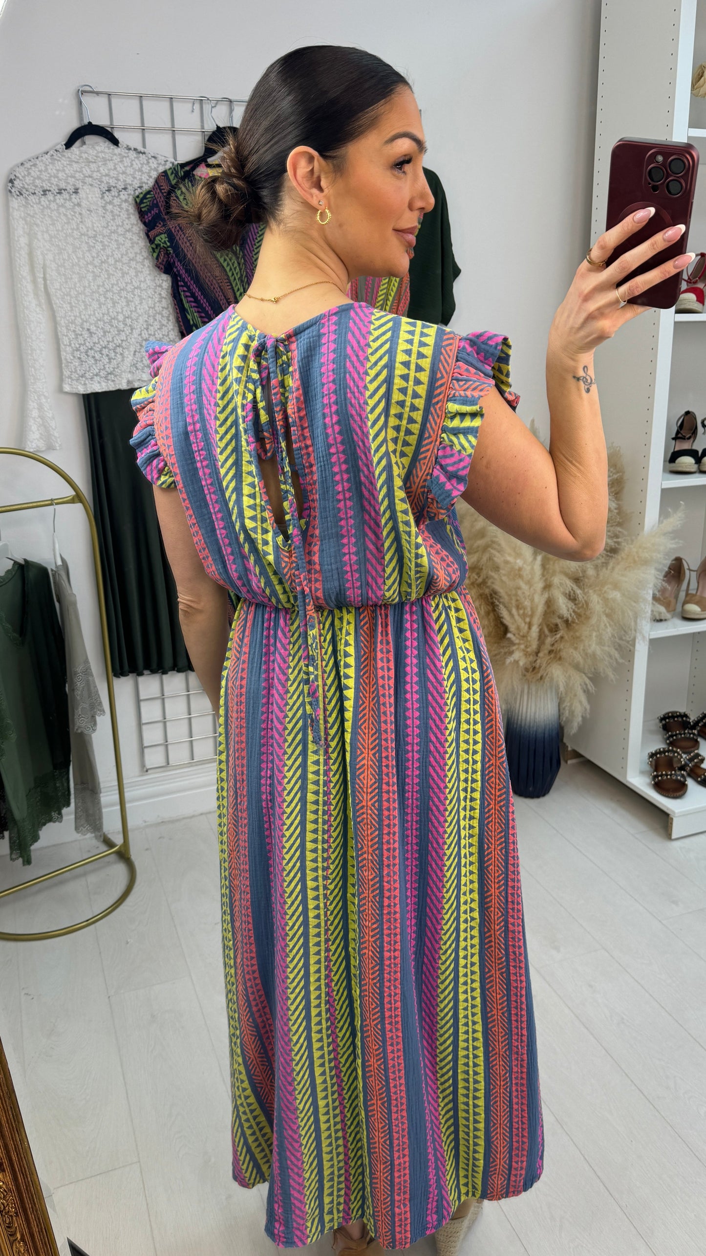 Jeanelle Abstract Print Cheesecloth Maxi Dress OMFORT