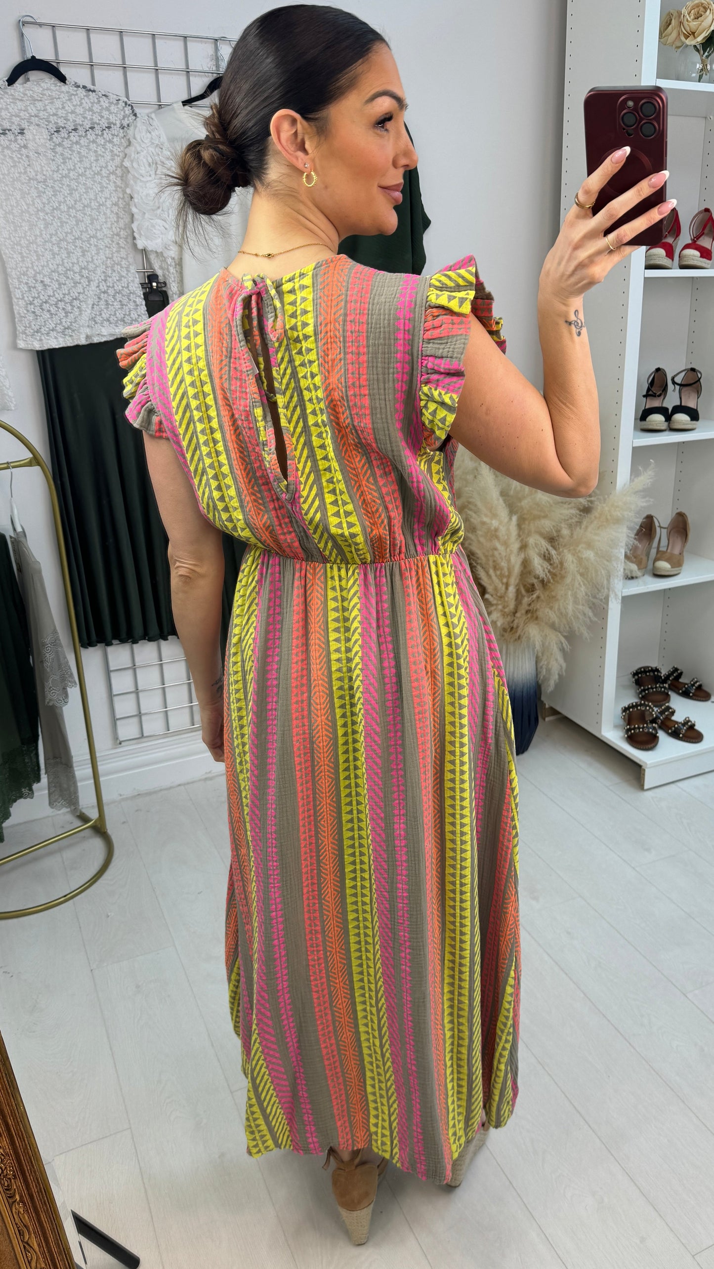 Jeanelle Abstract Print Cheesecloth Maxi Dress OMFORT
