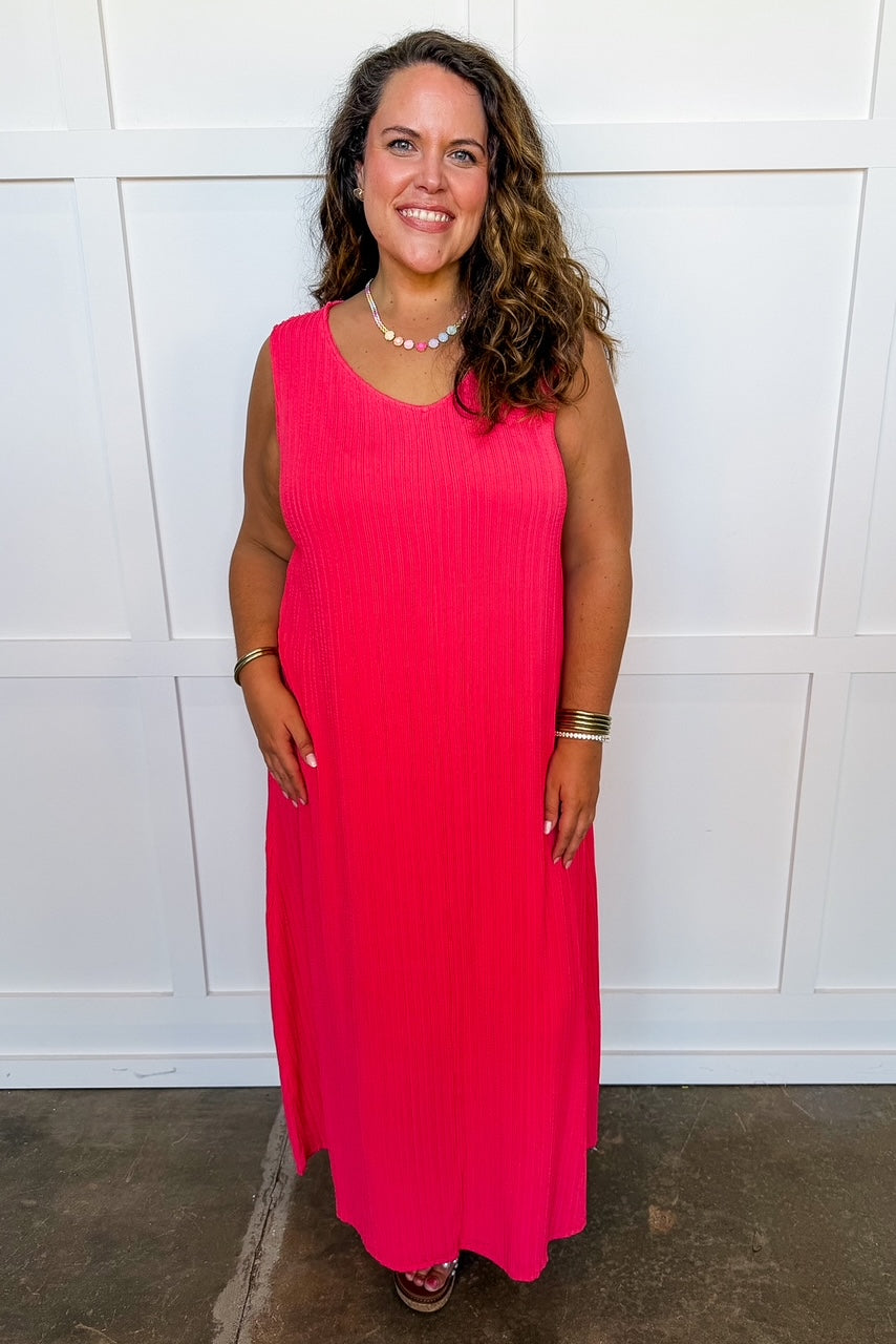 Dear Scarlett Alyssa Maxi Dress in Coral OMFORT