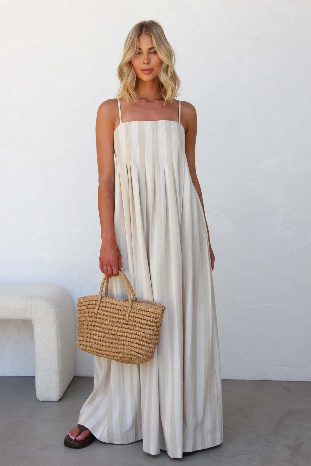 Leesa Maxi Dress BEIGE OMFORT
