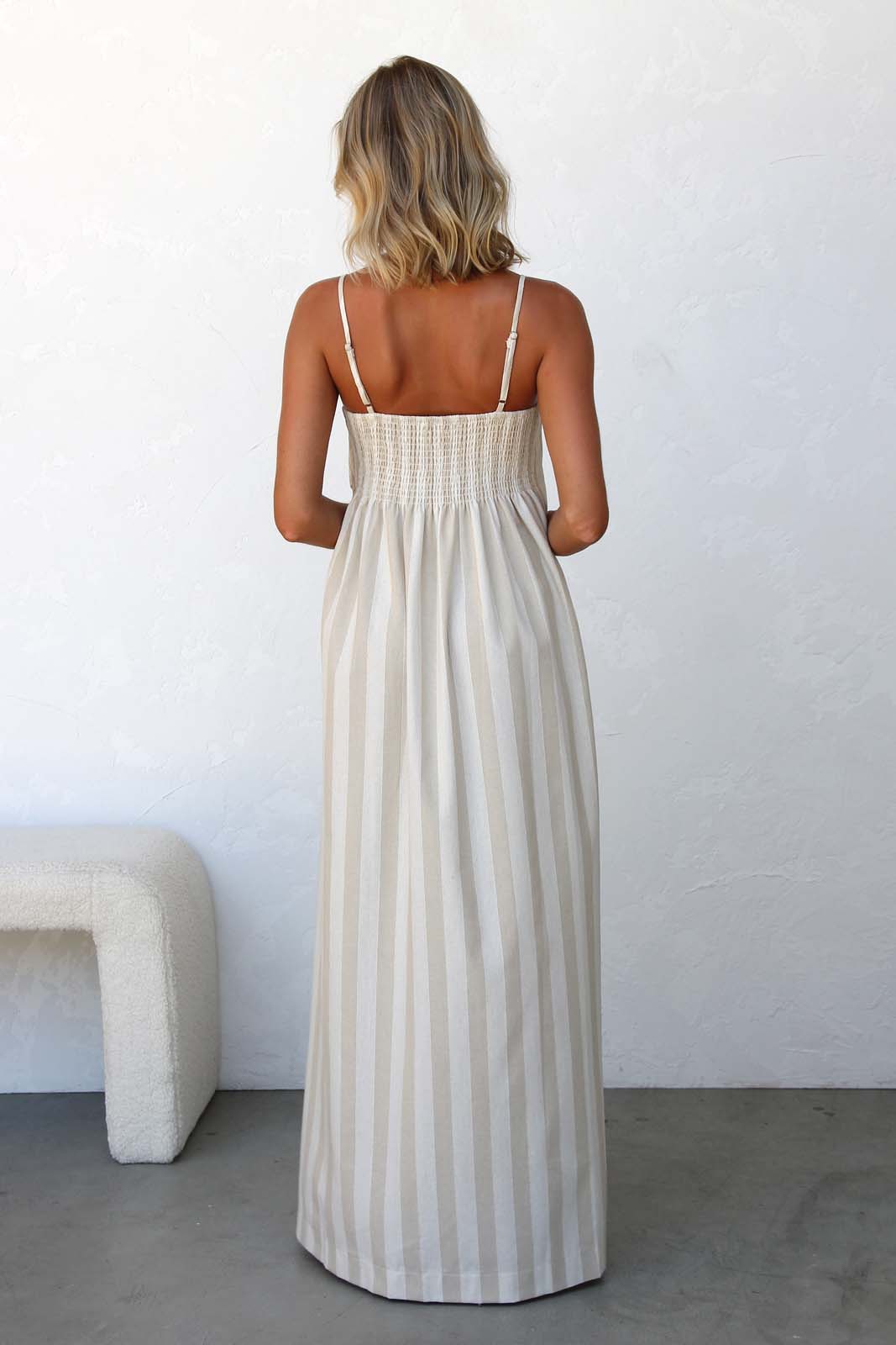 Leesa Maxi Dress BEIGE OMFORT