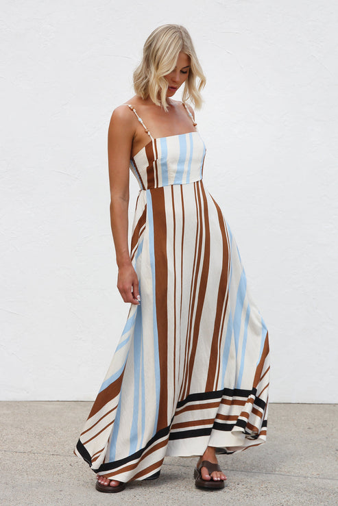 Aliviah Maxi Dress OMFORT