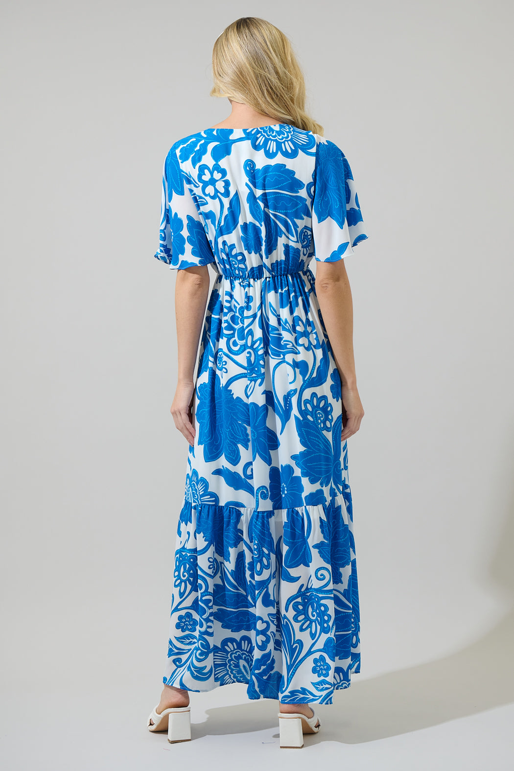 Iva Floral Pismo Button Down Flutter Maxi Dress OMFORT