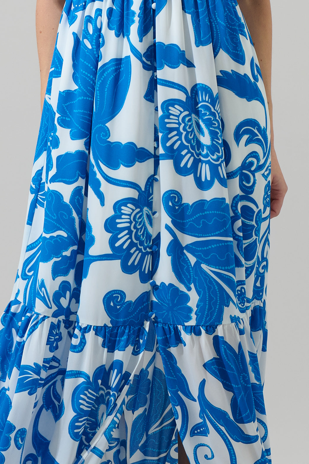 Iva Floral Pismo Button Down Flutter Maxi Dress OMFORT