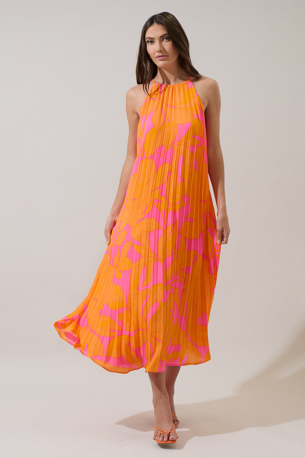 Mexia Floral Maly Pleated Midi Dress OMFORT