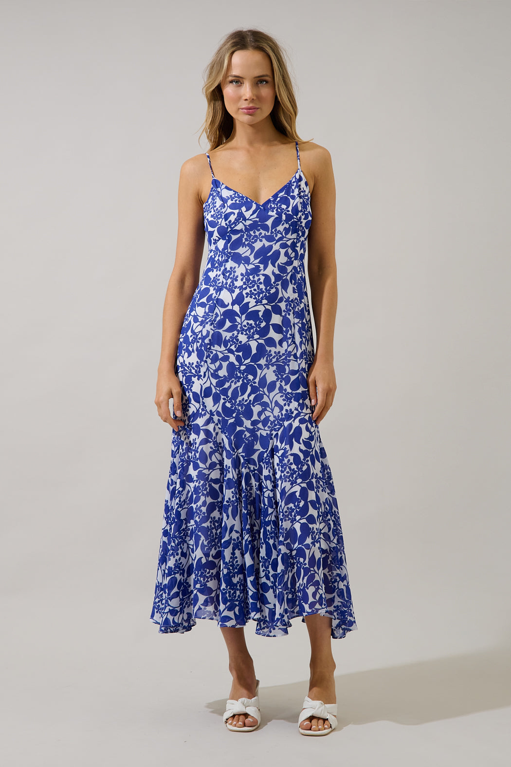 Hagny Pleated Midi Dress Kian Floral OMFORT