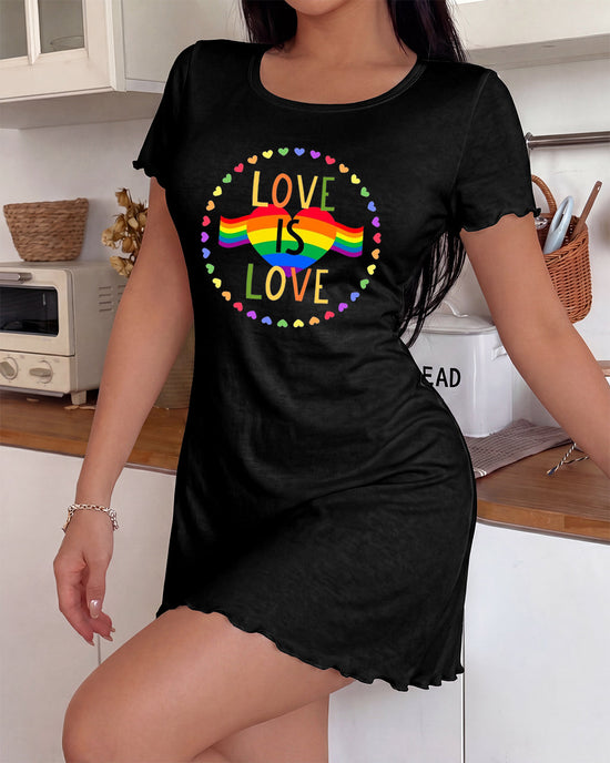 "Love is Love" Rainbow Heart Print Nightdress OMFORT