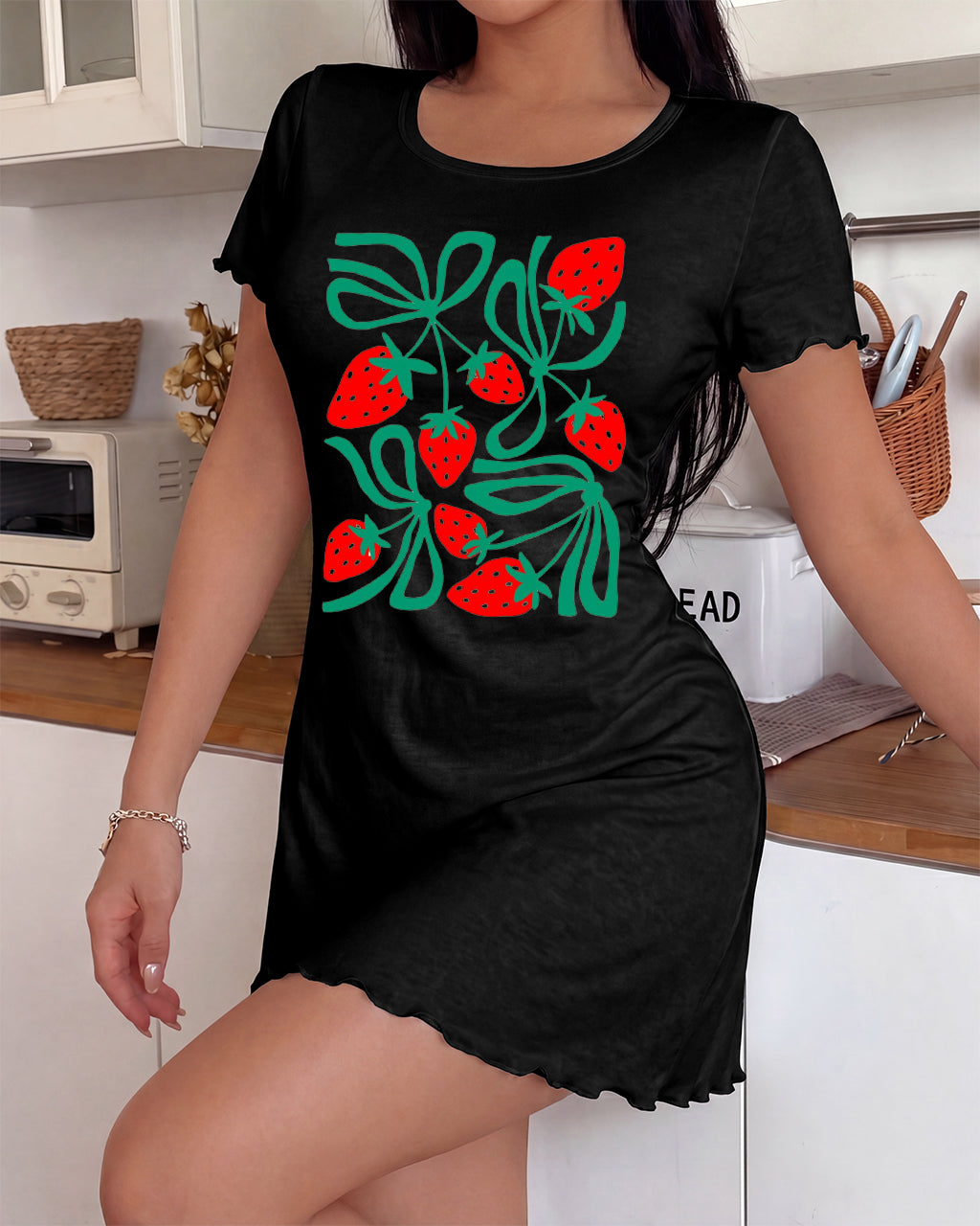 Retro Green Bow Strawberry Print Ruffle Nightdress (XS-5XL) OMFORT