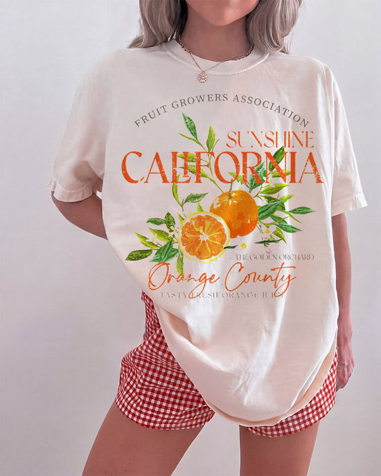 "Sunshine California Orange County" T-Shirt OMFORT