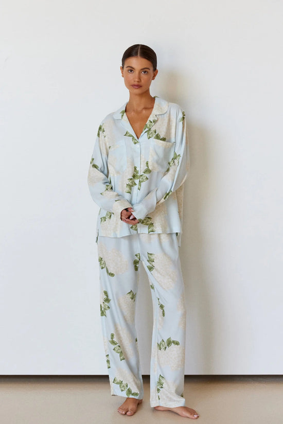 Abigail Sleep Set - Long - ECOVERO - Heirloom Hydrangea OMFORT