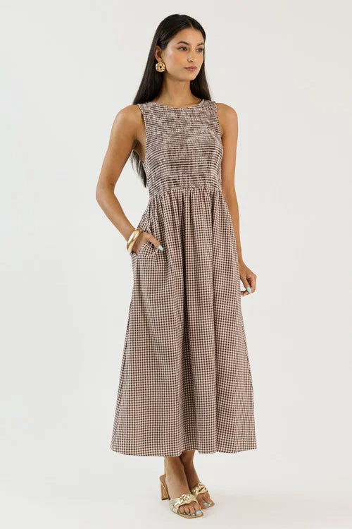 Smocked Gingham Midi, Brown OMFORT