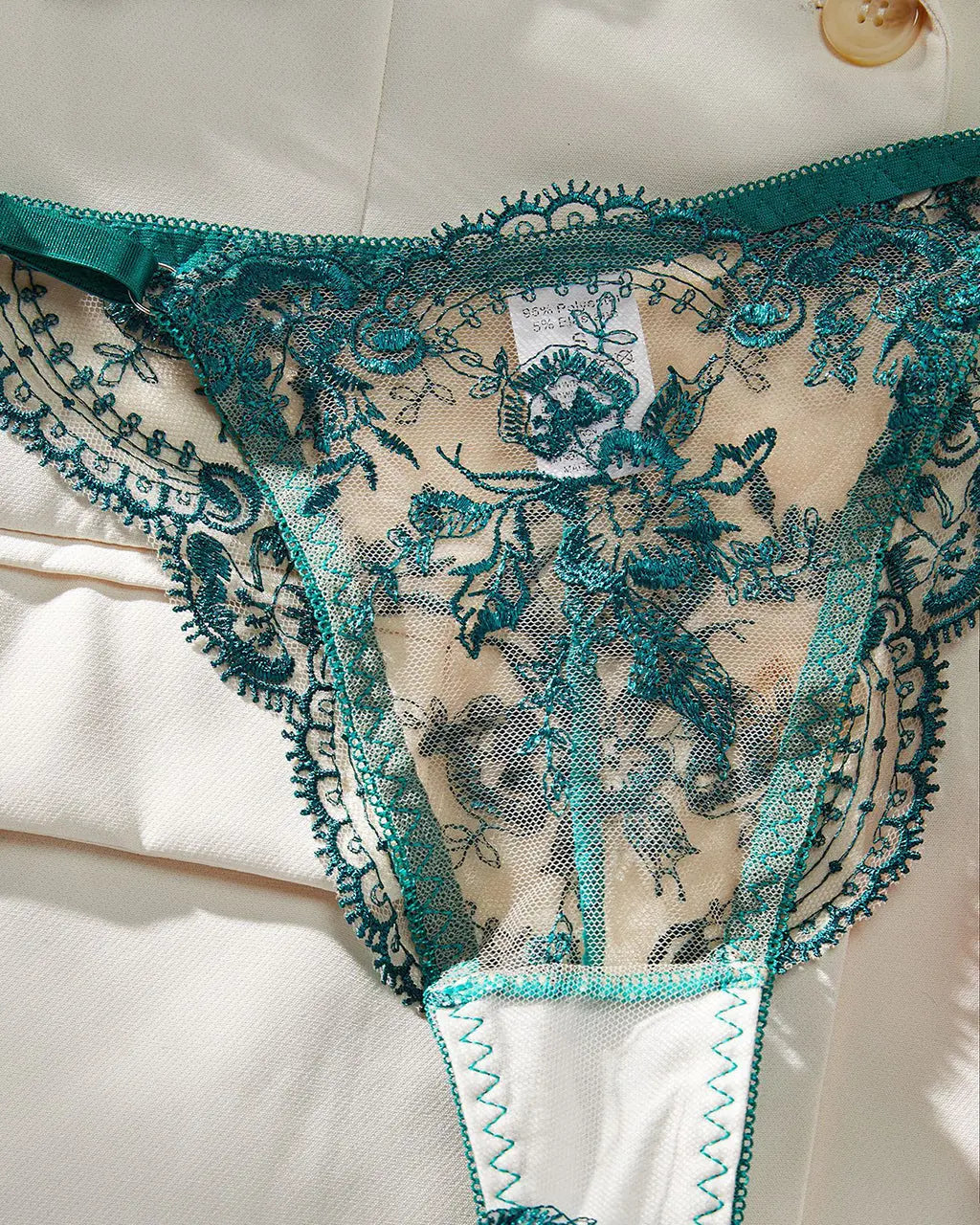 Lace Embroidered Floral 2 Pcs Lingerie Set OMFORT